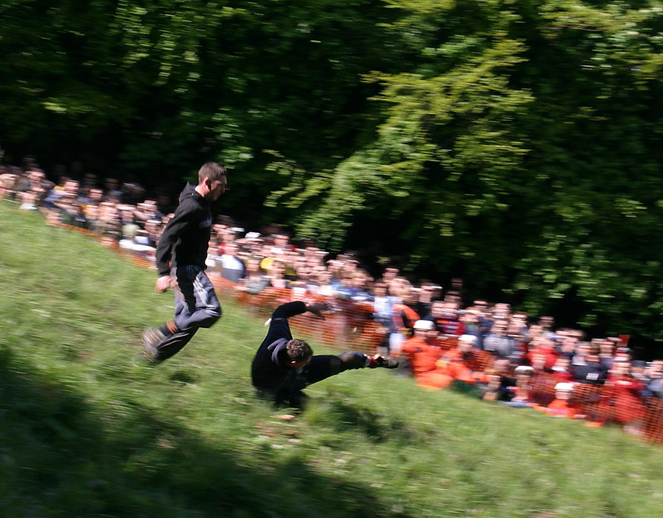 People rolling like cheese